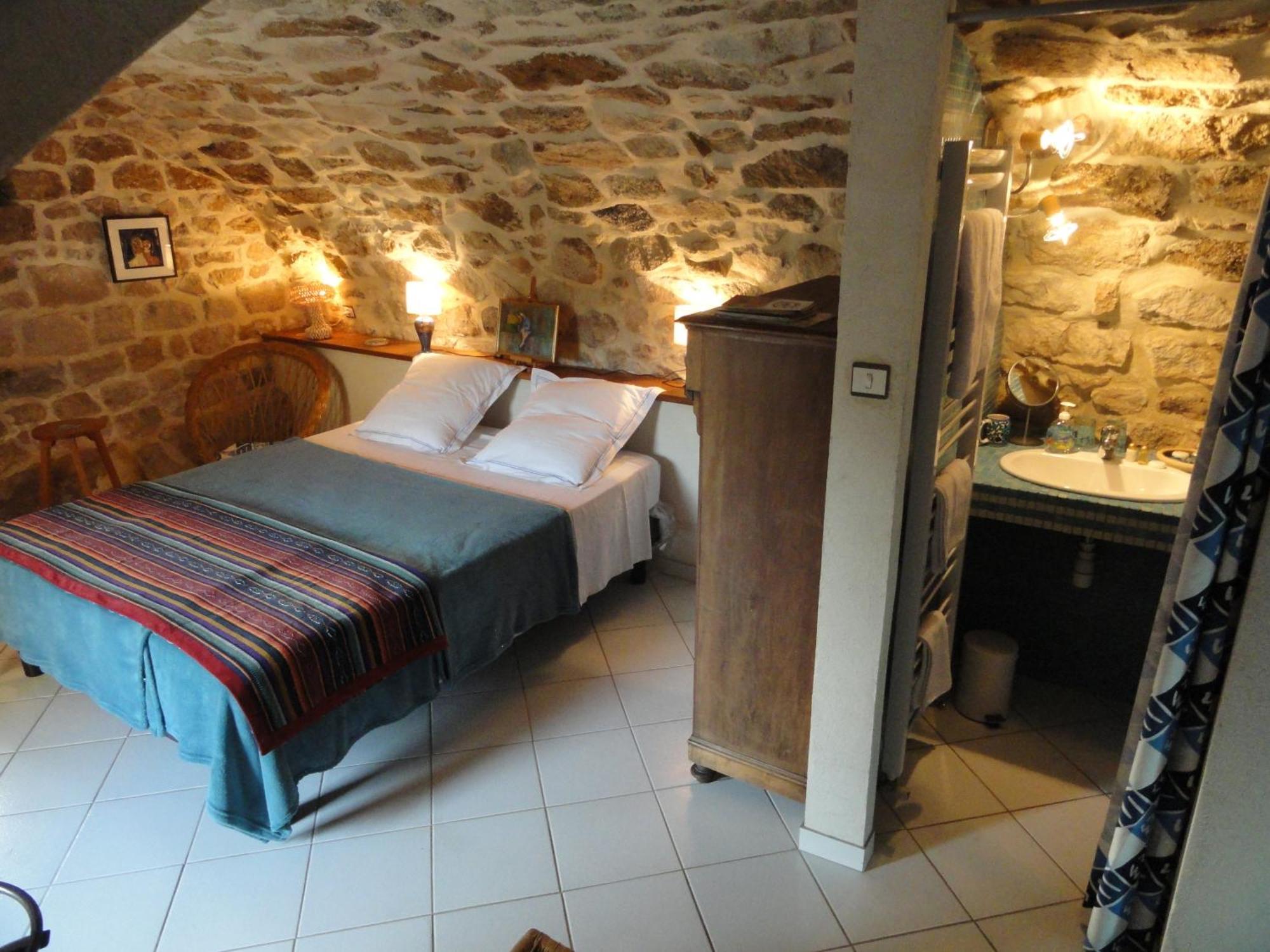 Chambre D'Hotes Au Creux Du Chambon Жуаез Номер фото
